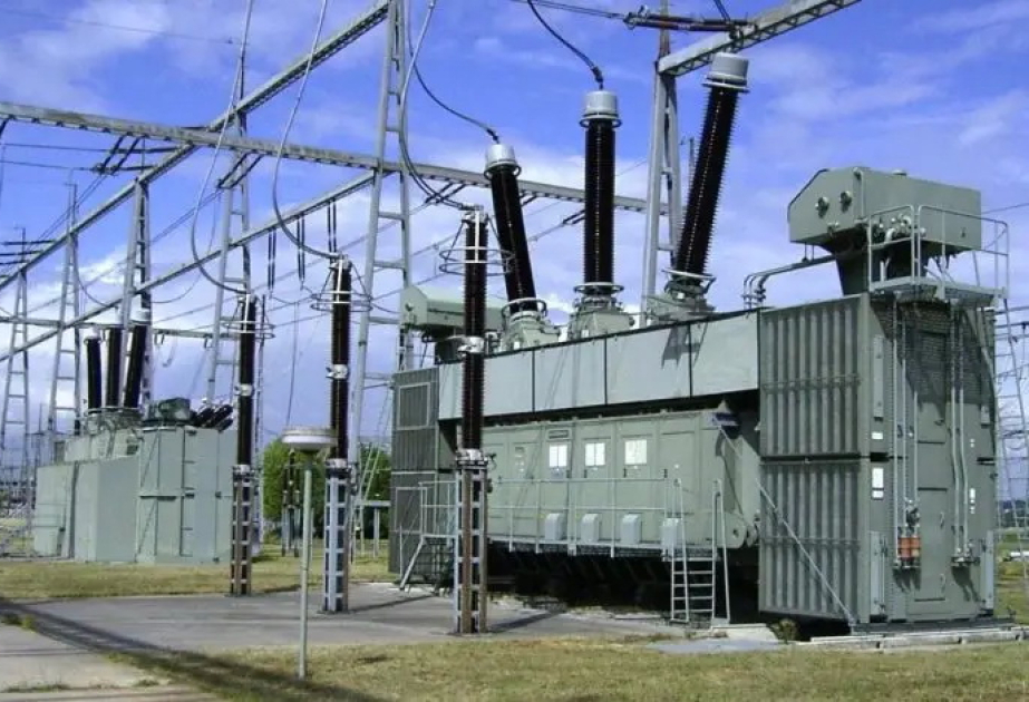 Naxçıvan şəhərində elektrik transformatorunda partlayış baş verib.